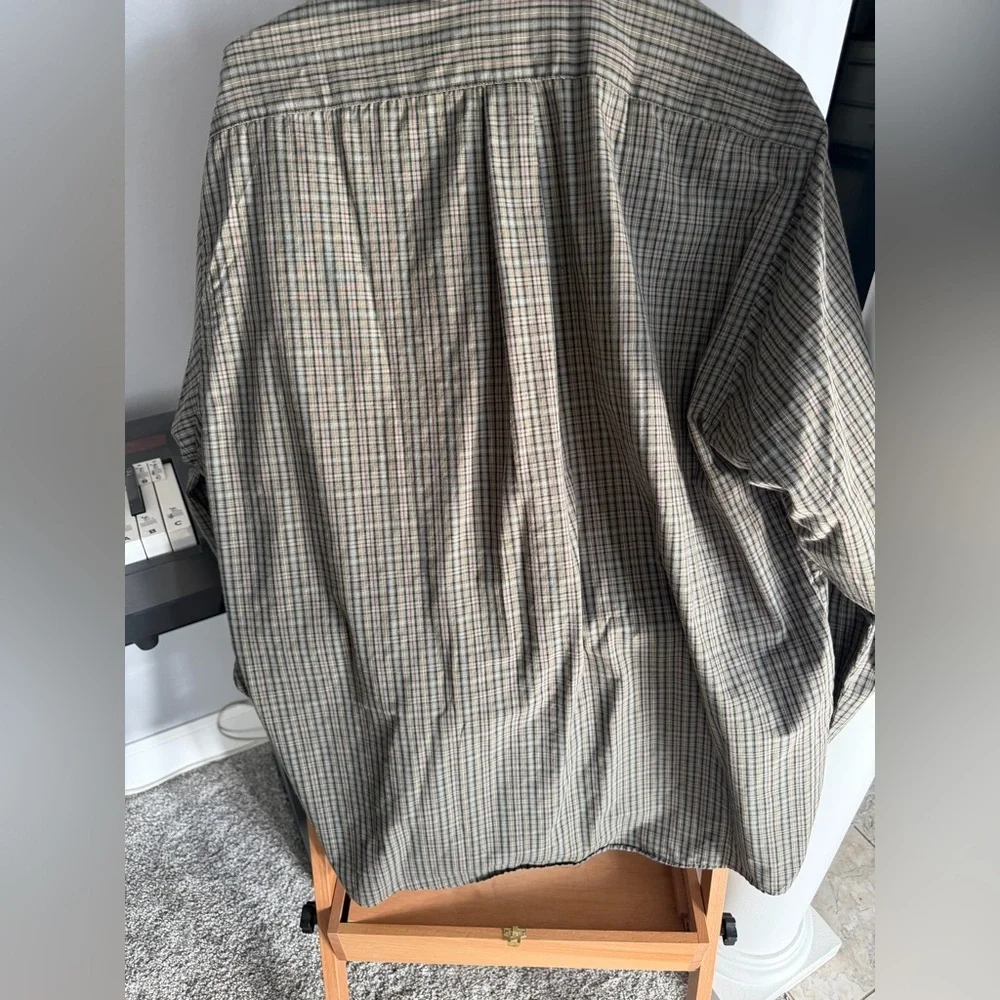 Van Heusen Men's Olive and Brown Plaid Button-Down Shirt - Picture 4 of 5